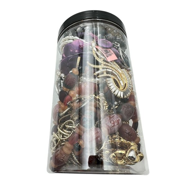 Mystery Jewelry Jar #1030 Wearable Quality Pieces 2lbs Necklace Bracelet Earring - Picture 1 of 4